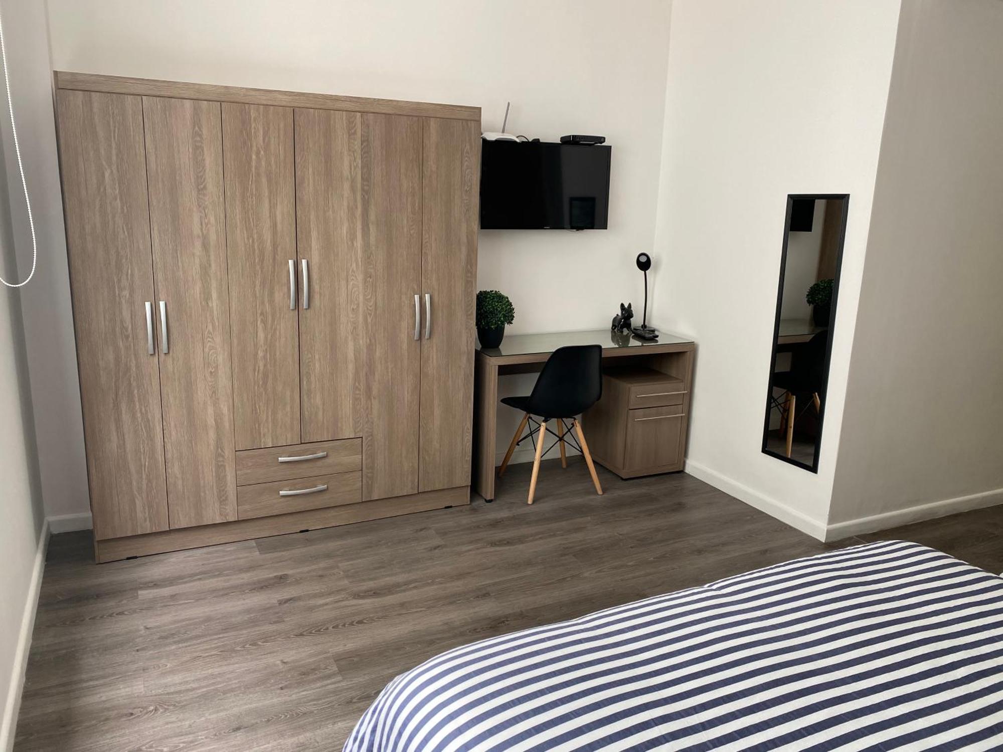 Apartamento Enjoy In A Renovated And Private D